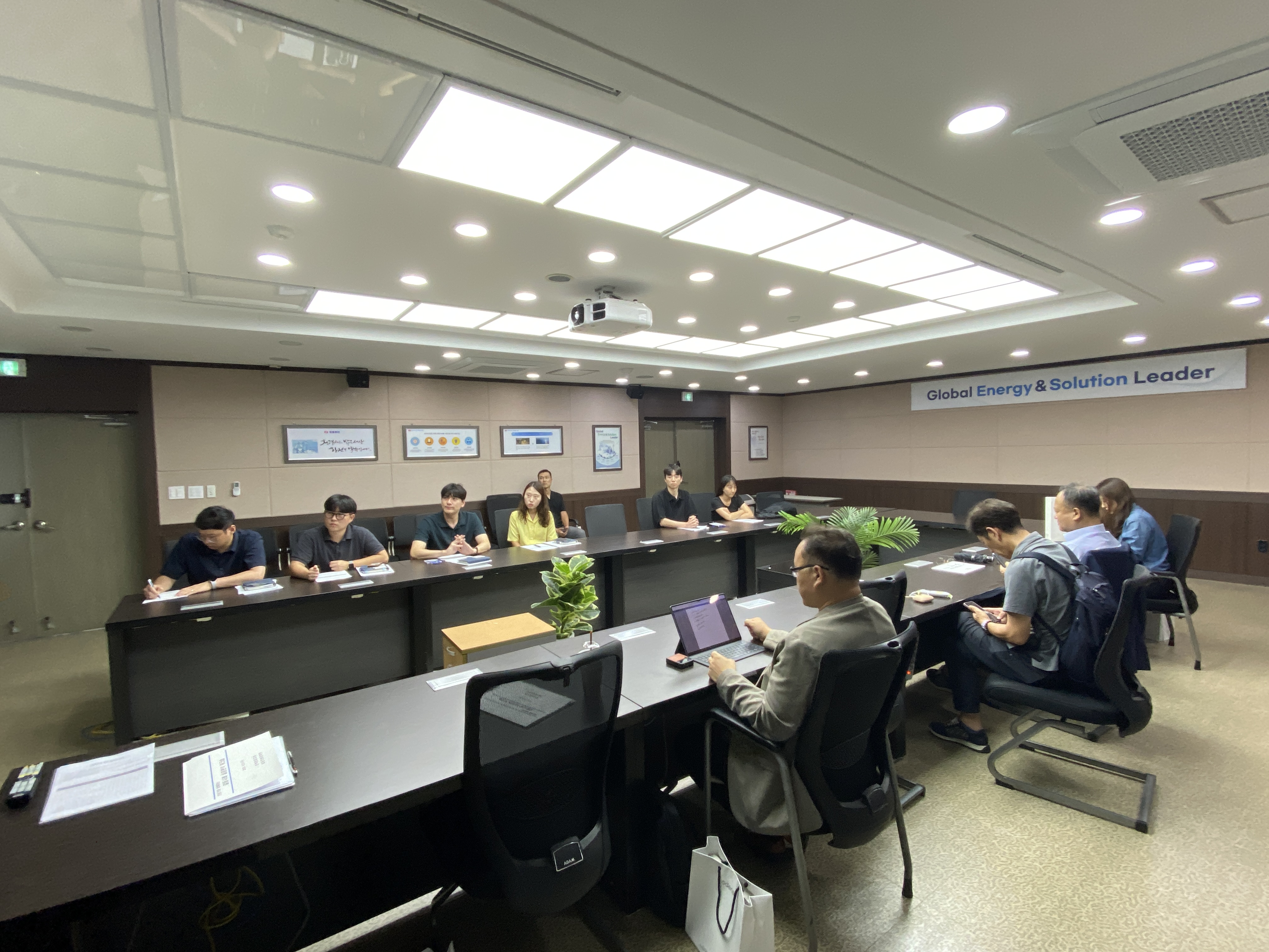 20250925 한국전력 남부건설본부   전문가와 함께하는 갈등사례 실증분석 워크숍  대표이미지